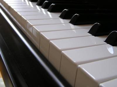 My favourite instrument. I play the keyboard everytime I can